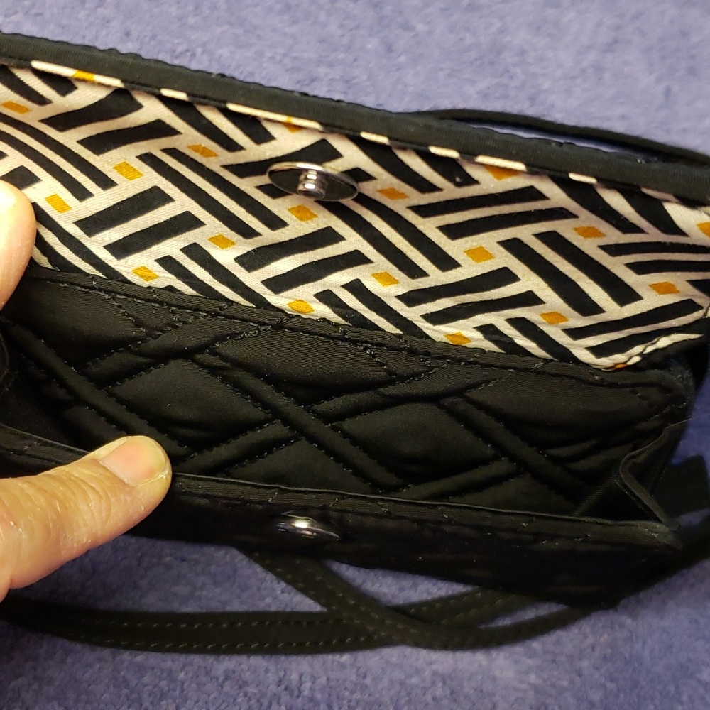 Vera Bradley all in one crossbody - Picture 2 of 5